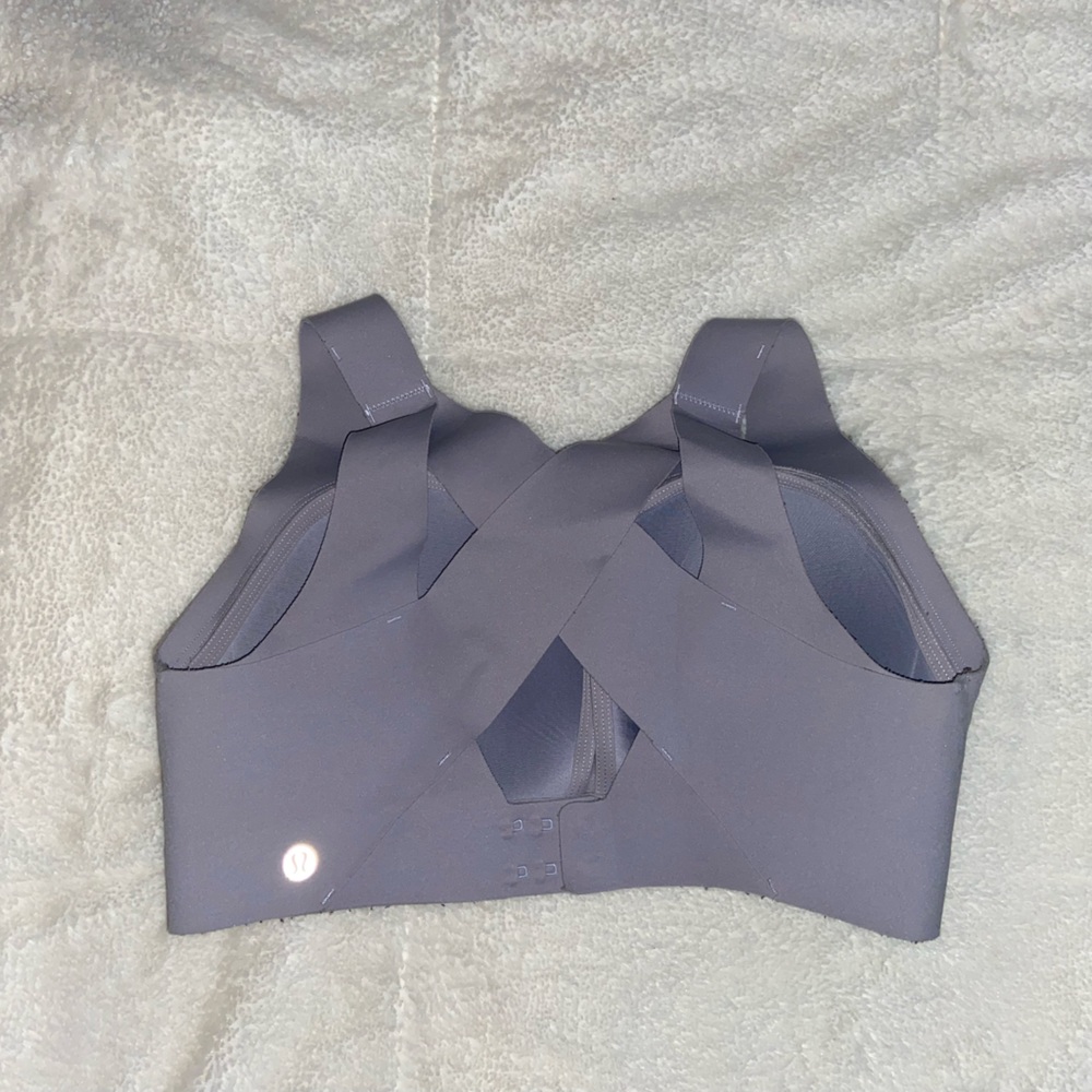 Lululemon 34DD Crossback Sports Bra